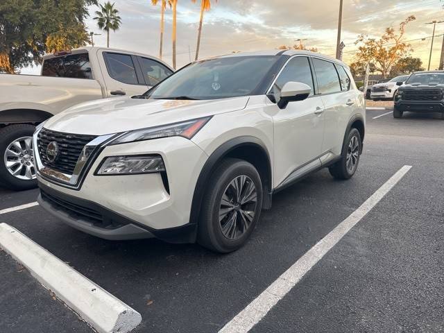2021 Nissan Rogue SV FWD photo