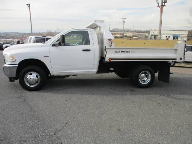 2015 Ram 3500 Tradesman 4WD photo