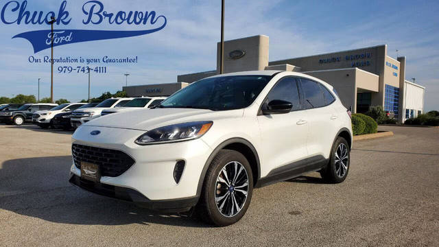 2021 Ford Escape SE AWD photo