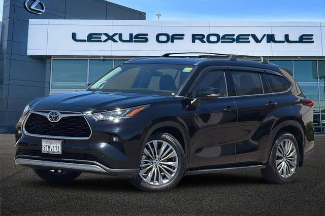 2021 Toyota Highlander Platinum FWD photo