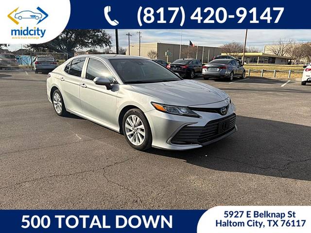 2021 Toyota Camry LE FWD photo