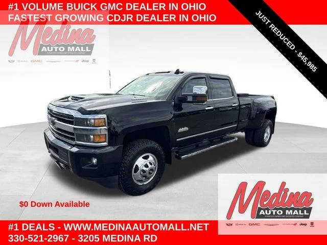 2018 Chevrolet Silverado 3500HD High Country 4WD photo