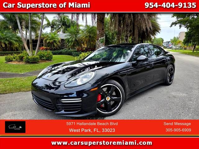2016 Porsche Panamera GTS AWD photo