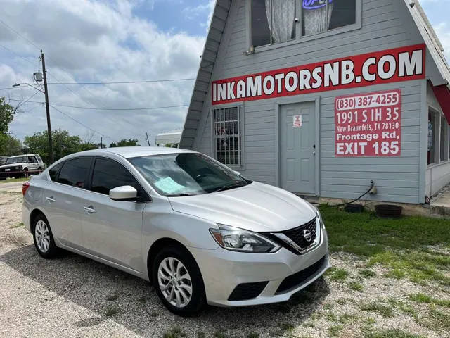 2018 Nissan Sentra SV FWD photo