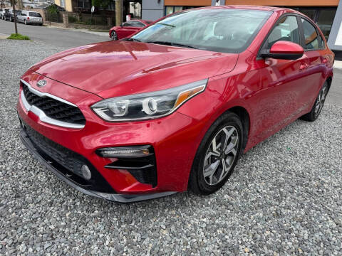 2021 Kia Forte LXS FWD photo