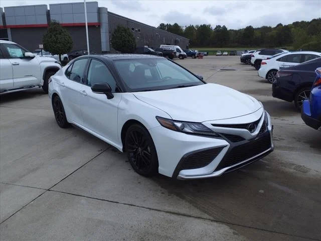 2021 Toyota Camry XSE FWD photo