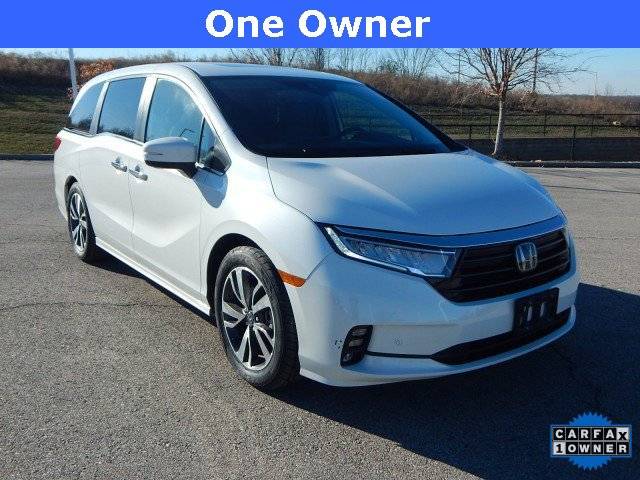 2022 Honda Odyssey Touring FWD photo