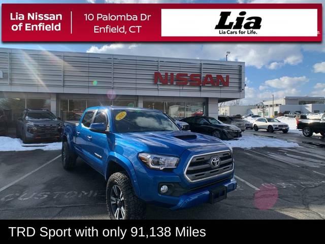 2017 Toyota Tacoma TRD Sport 4WD photo