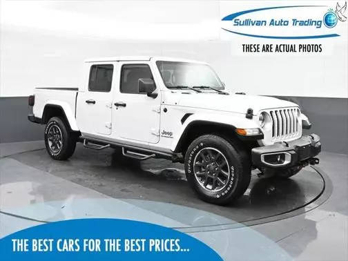 2021 Jeep Gladiator Overland 4WD photo