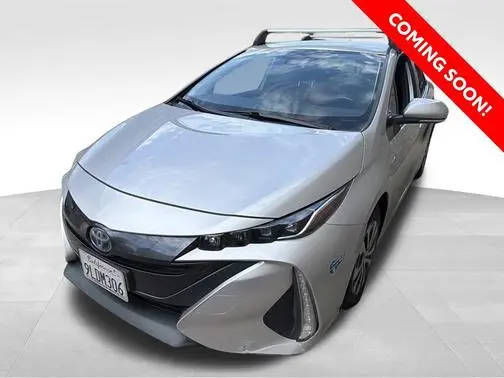 2021 Toyota Prius Prime LE FWD photo