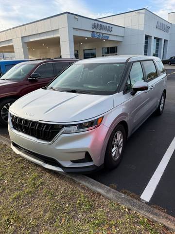 2022 Kia Carnival LXS FWD photo