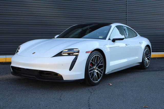 2021 Porsche Taycan 4S AWD photo