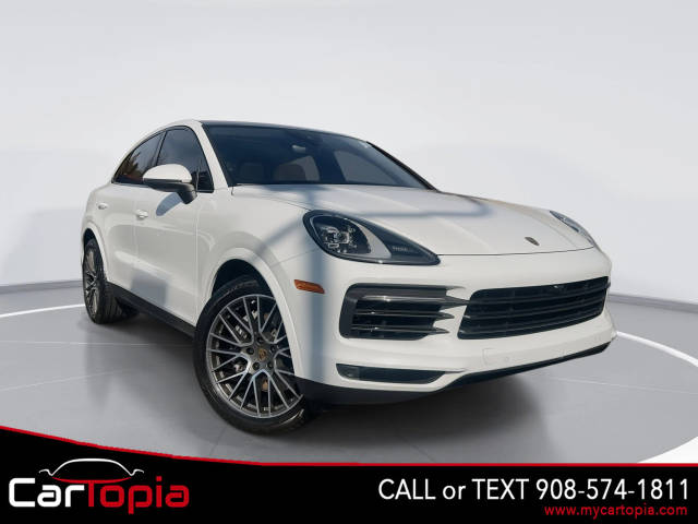 2021 Porsche Cayenne Coupe  AWD photo