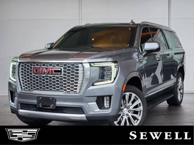 2021 GMC Yukon XL Denali 4WD photo