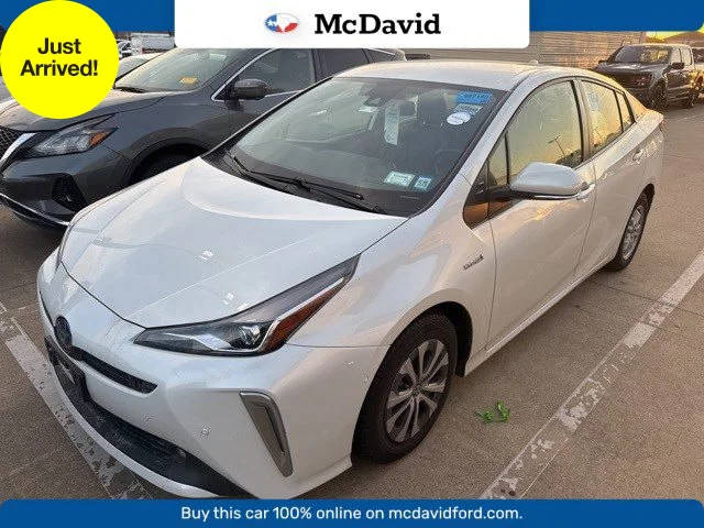 2021 Toyota Prius XLE AWD photo