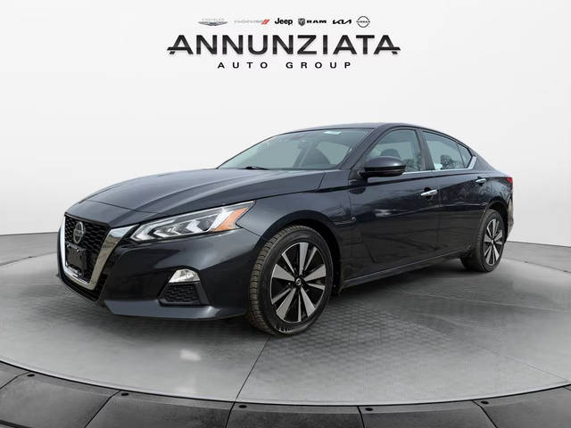 2021 Nissan Altima 2.5 SV AWD photo