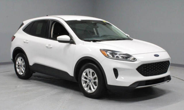 2021 Ford Escape SE FWD photo