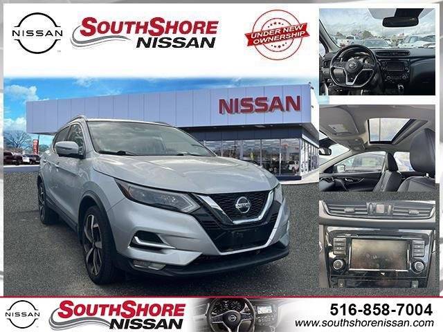 2021 Nissan Rogue Sport SL AWD photo