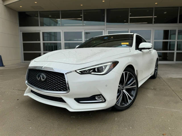 2021 Infiniti Q60 3.0t LUXE RWD photo