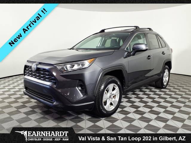 2021 Toyota RAV4 XLE AWD photo