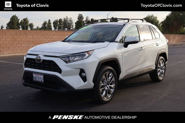 2021 Toyota RAV4 XLE Premium FWD photo