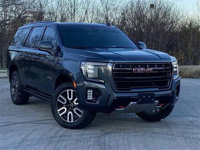 2021 GMC Yukon AT4 4WD photo