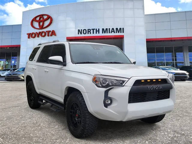 2021 Toyota 4Runner SR5 RWD photo