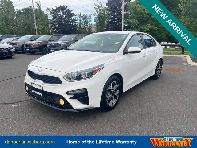 2021 Kia Forte LXS FWD photo