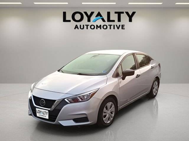 2021 Nissan Versa S FWD photo