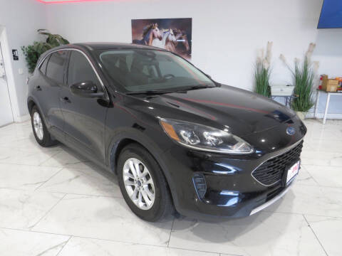 2021 Ford Escape SE FWD photo