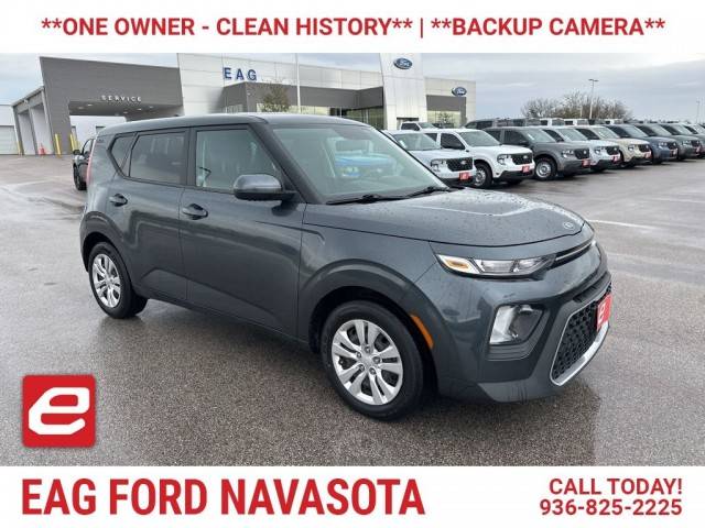 2021 Kia Soul LX FWD photo