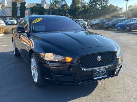 2019 Jaguar XE 25t AWD photo