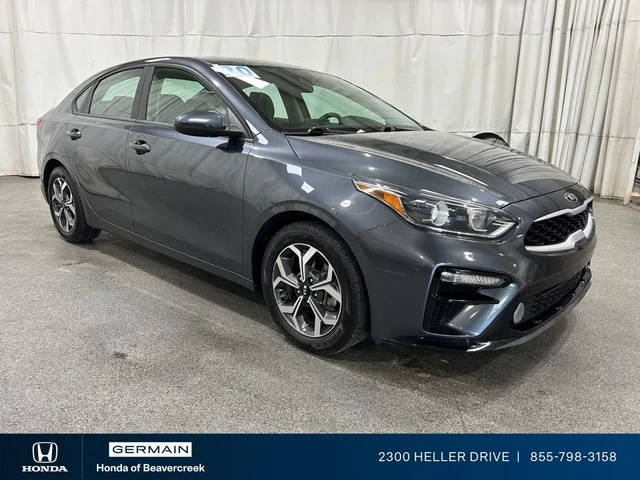 2020 Kia Forte LXS FWD photo