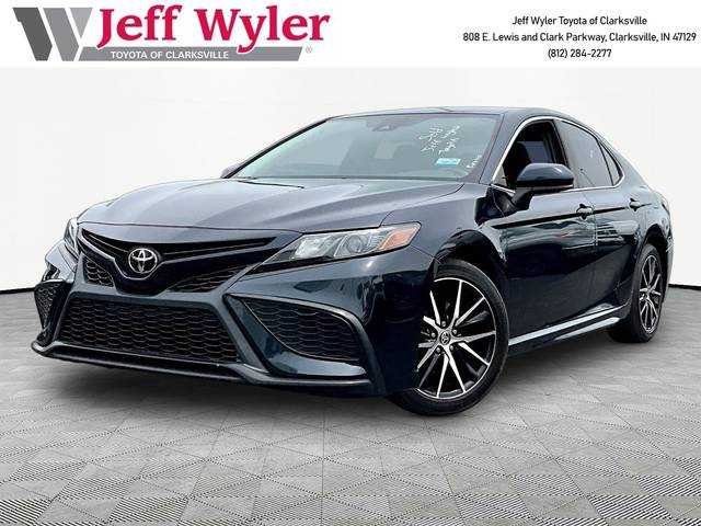 2021 Toyota Camry SE FWD photo