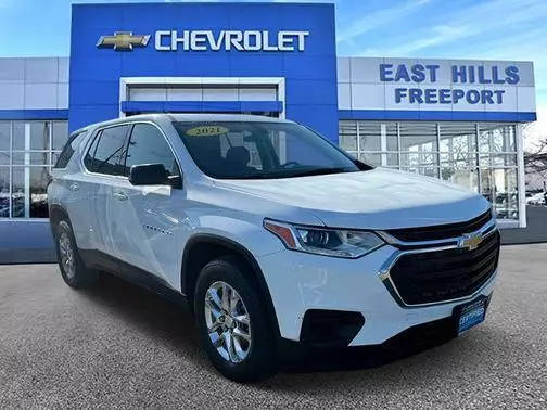 2021 Chevrolet Traverse LS AWD photo