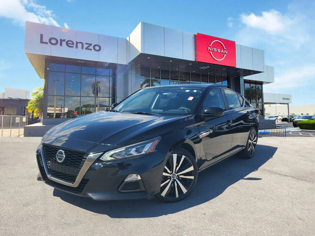 2021 Nissan Altima 2.5 SR FWD photo