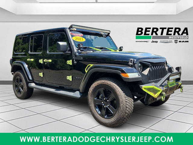 2021 Jeep Wrangler Unlimited Unlimited Sahara Altitude 4WD photo