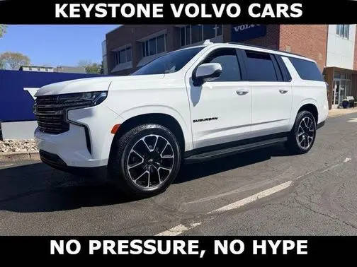2021 Chevrolet Suburban RST 4WD photo