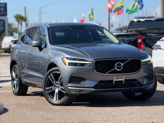 2021 Volvo XC60 Momentum AWD photo