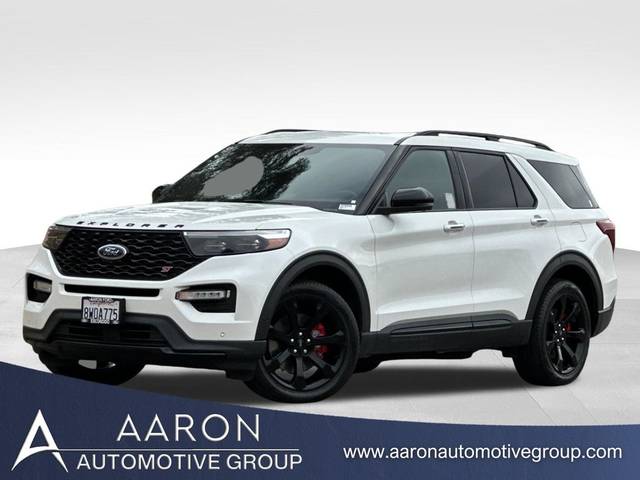 2021 Ford Explorer ST 4WD photo