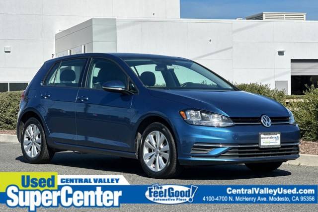 2021 Volkswagen Golf TSI FWD photo