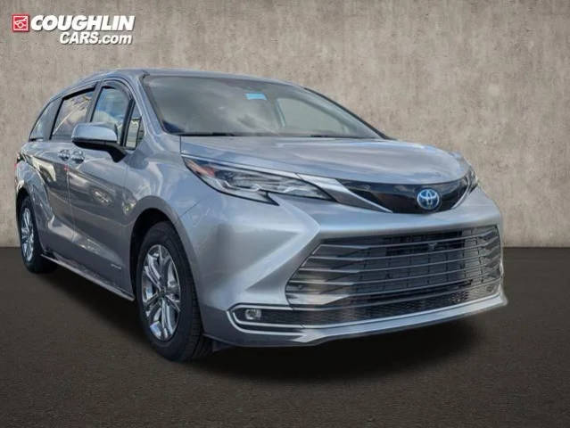 2021 Toyota Sienna Platinum AWD photo