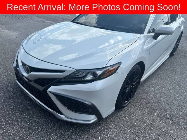 2021 Toyota Camry XSE FWD photo