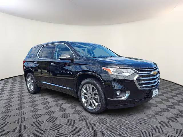 2021 Chevrolet Traverse High Country AWD photo