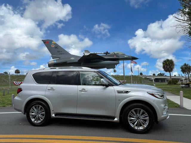 2020 Infiniti QX80 LUXE RWD photo