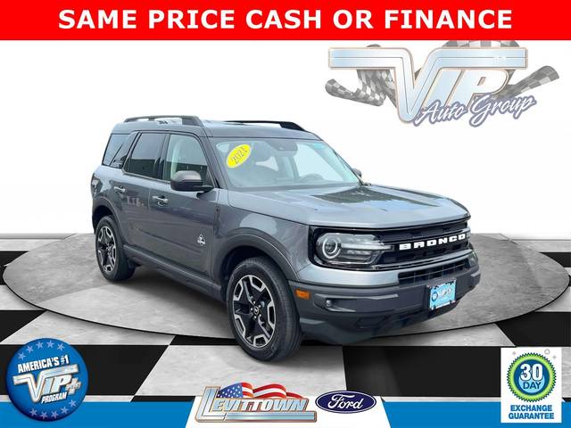 2021 Ford Bronco Sport Outer Banks 4WD photo