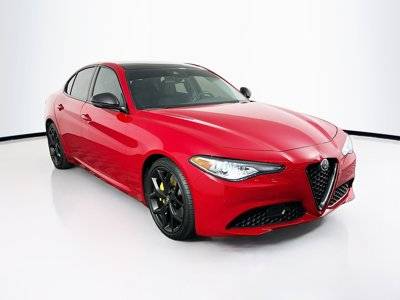 2021 Alfa Romeo Giulia Ti RWD photo