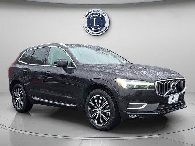 2021 Volvo XC60 Inscription AWD photo