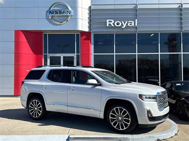 2021 GMC Acadia Denali FWD photo