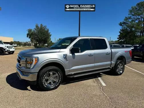 2021 Ford F-150 XLT 4WD photo